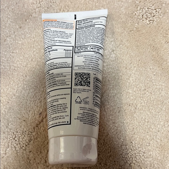 La Roche-Posay Anthelios UV Pro-Sport Sunscreen New & Sealed Jumbo 6.7oz - Picture 2 of 2